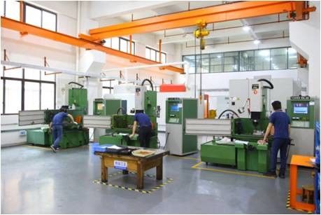 Dongguan Howe Precision Mold Co., Ltd. خط إنتاج المصنع
